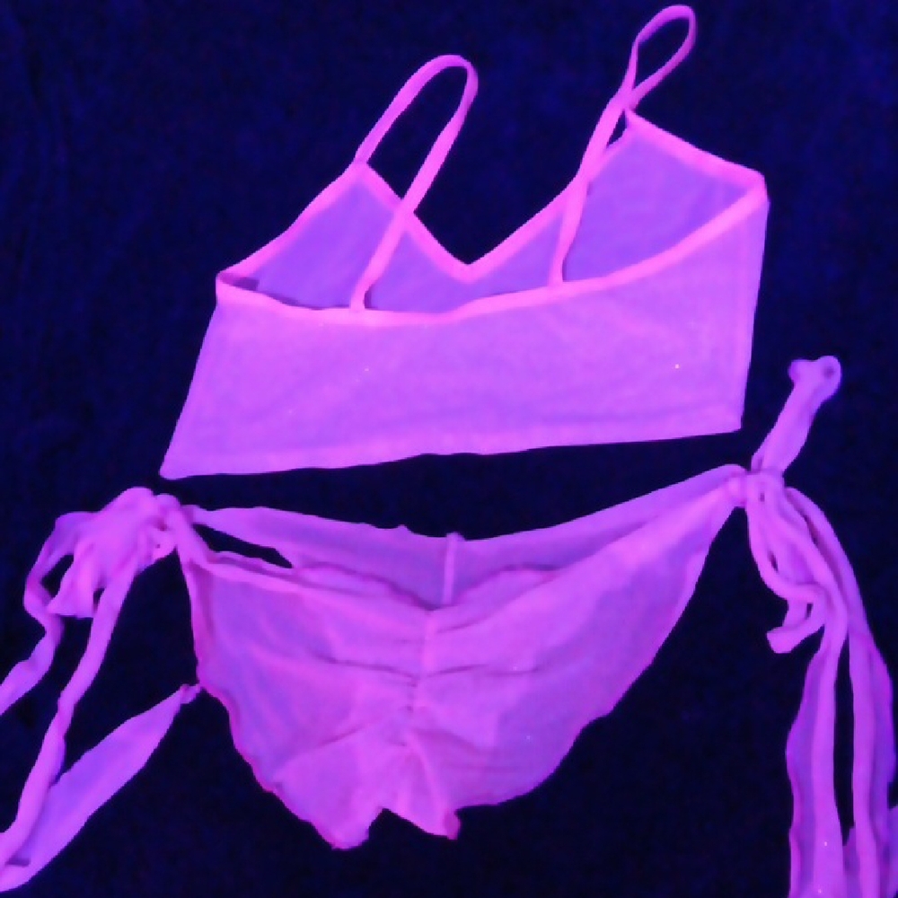 Pink Bikini Set - Picture 6 of 8